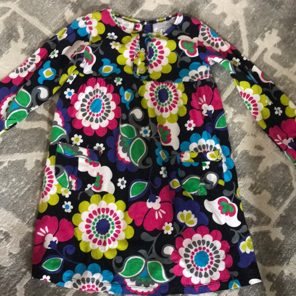 Girls dress